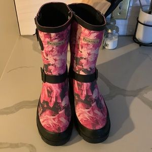 BearPaw Charlie Sz 6 Pink Gray Black Rain Boots